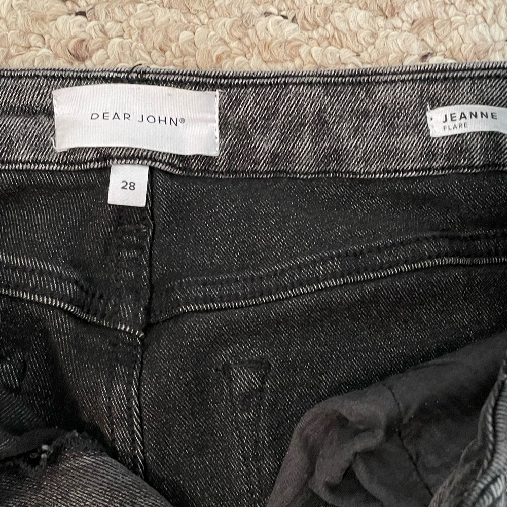 Dear John Jeanne Flare cropped jeans 28/6 EUC - Picture 7 of 9